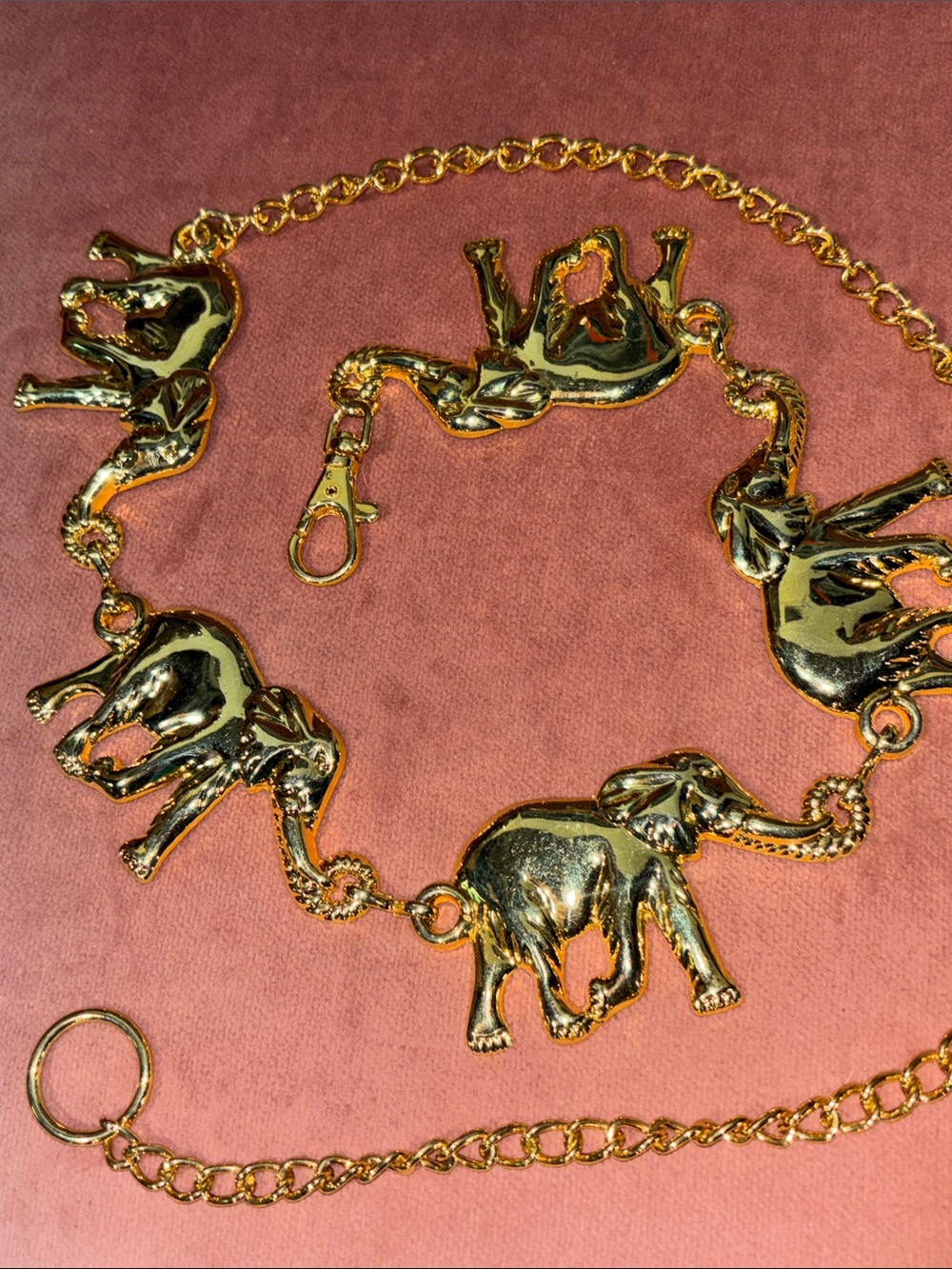 Vintage gold tone metal elephant link belt women’s 42” statement chain belt